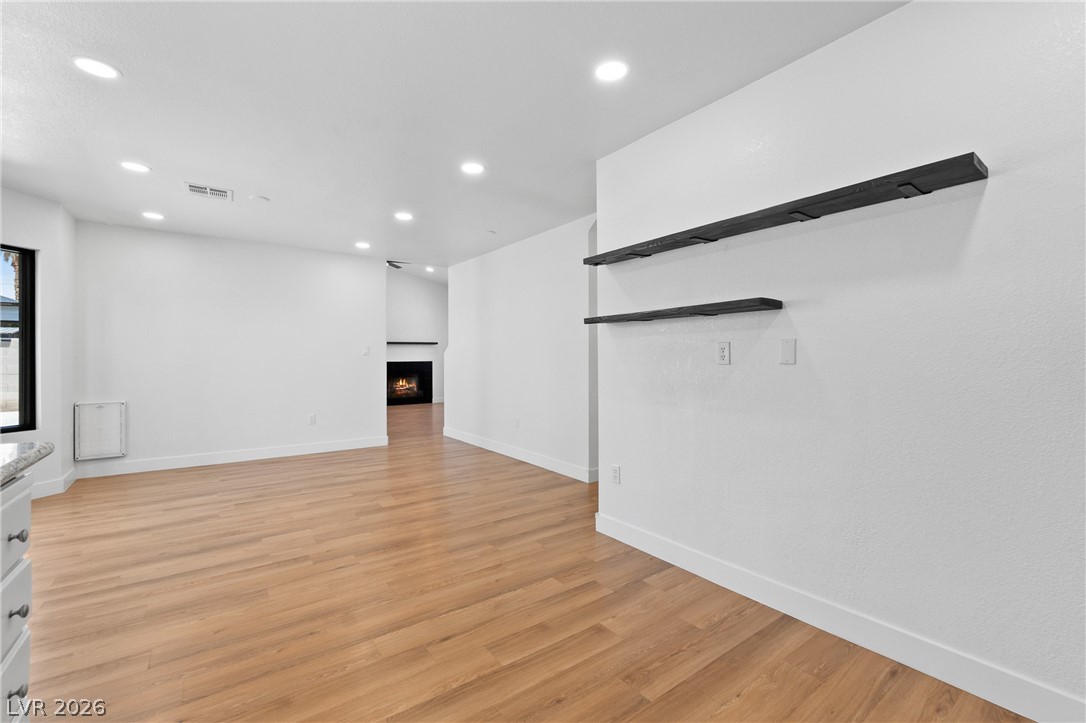 Photo 9 of 30, 3523 Farina Drive