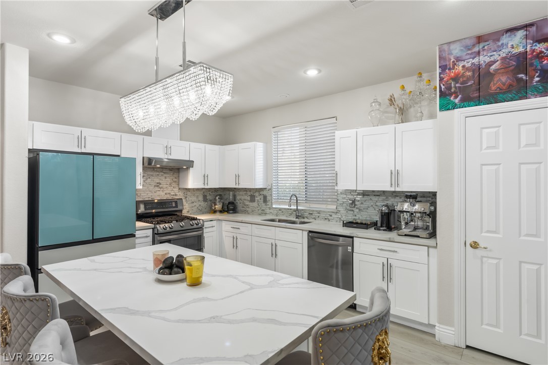 Photo 13 of 54, 3573 Pinnate Drive