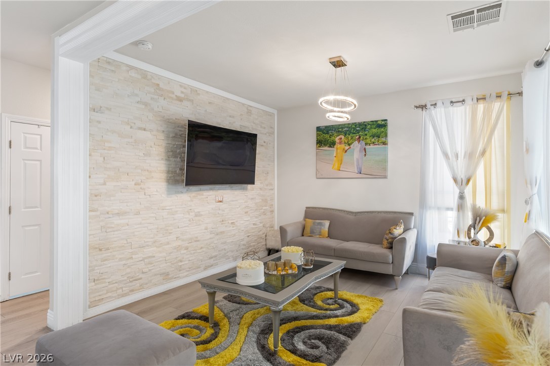 Photo 6 of 54, 3573 Pinnate Drive