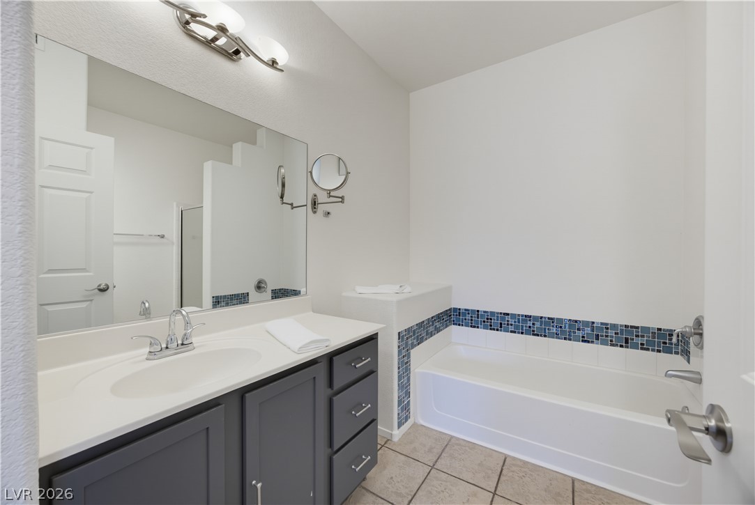 Photo 43 of 59, 2291 W Horizon Ridge Parkway #13176