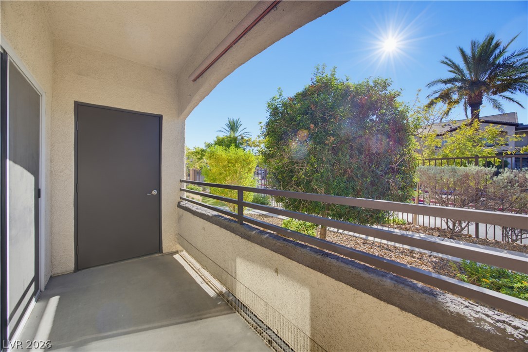 Photo 51 of 59, 2291 W Horizon Ridge Parkway #13176