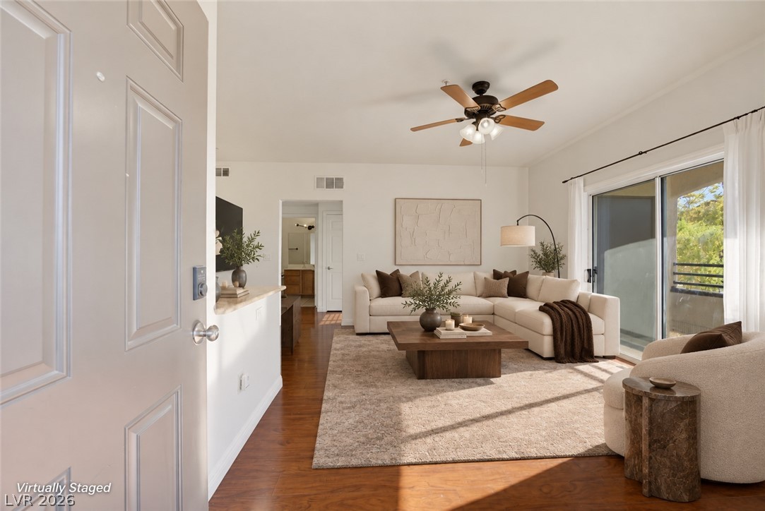 2291 W Horizon Ridge Parkway #13176, Henderson 89052