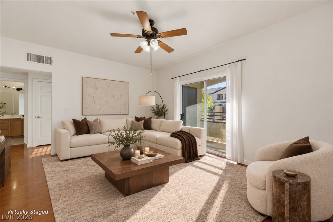 Photo 12 of 59, 2291 W Horizon Ridge Parkway #13176
