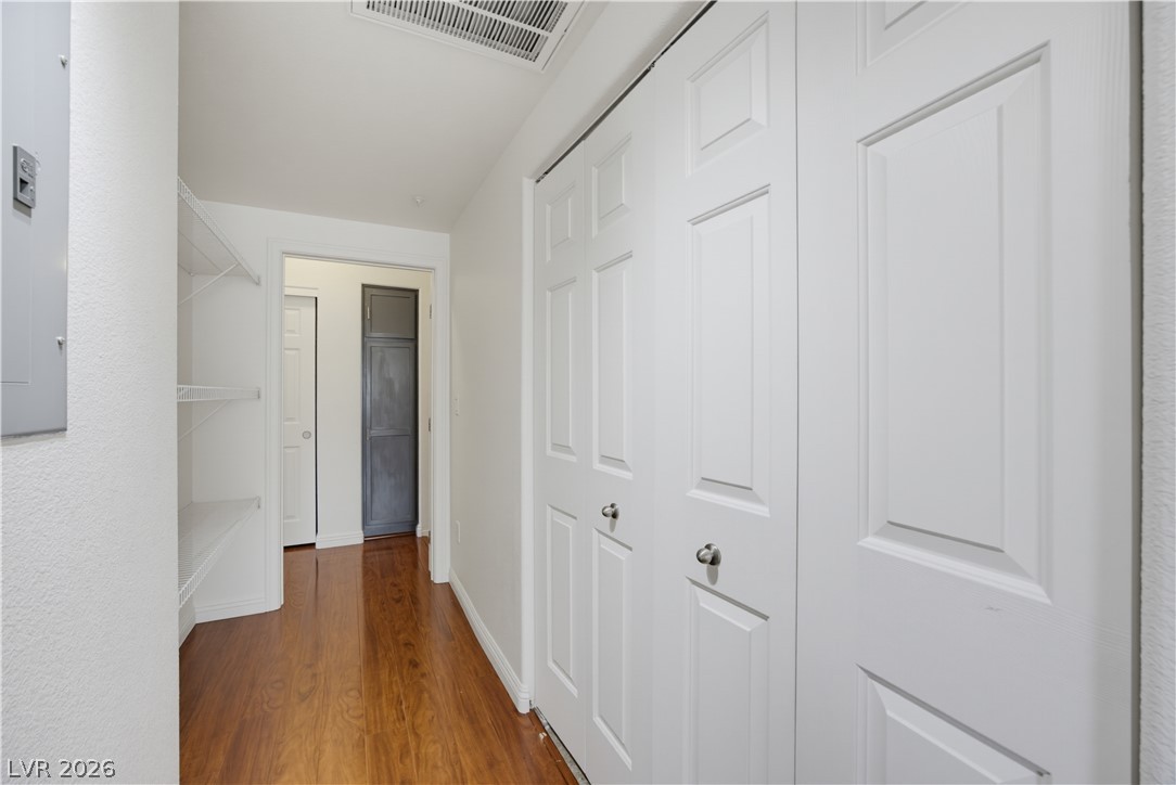 Photo 31 of 59, 2291 W Horizon Ridge Parkway #13176