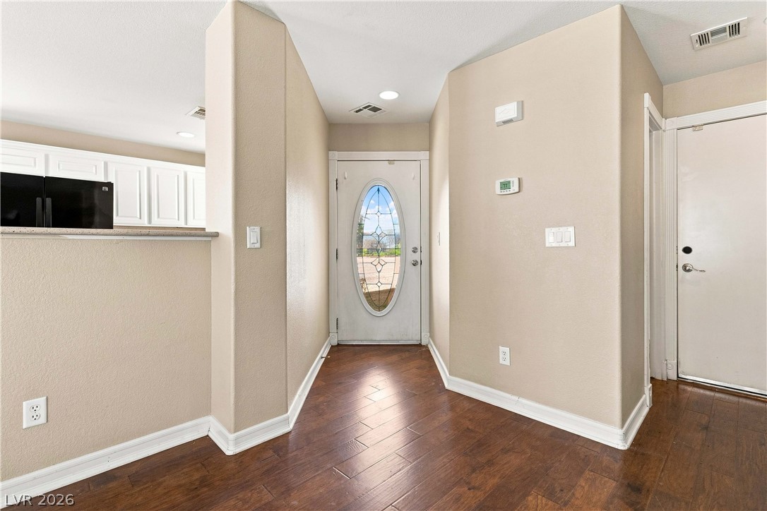 Photo 5 of 2664 Iris Point Way