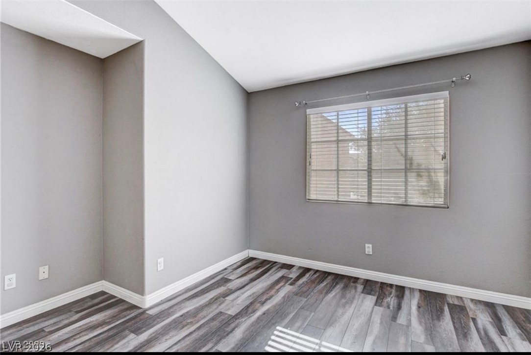 Photo 4 of 2514 Inlet Spring Avenue