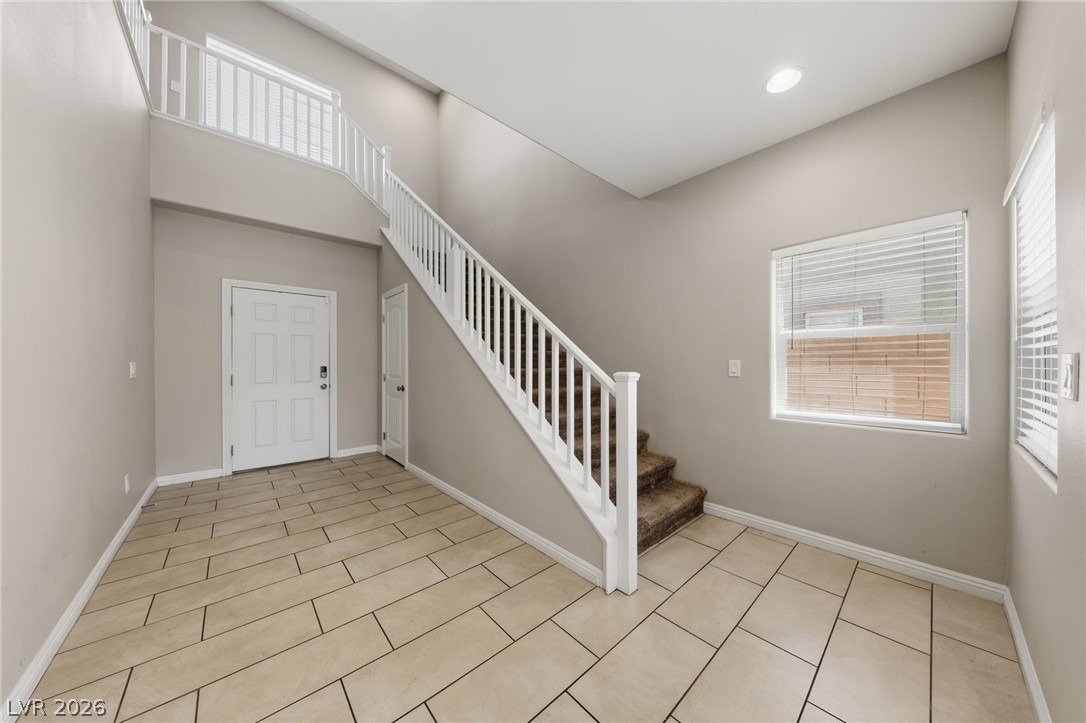 Photo 7 of 25, 9023 Mastodon Avenue