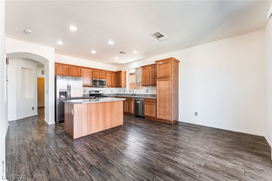 Photo 8 of 40, 7532 Schuders Avenue