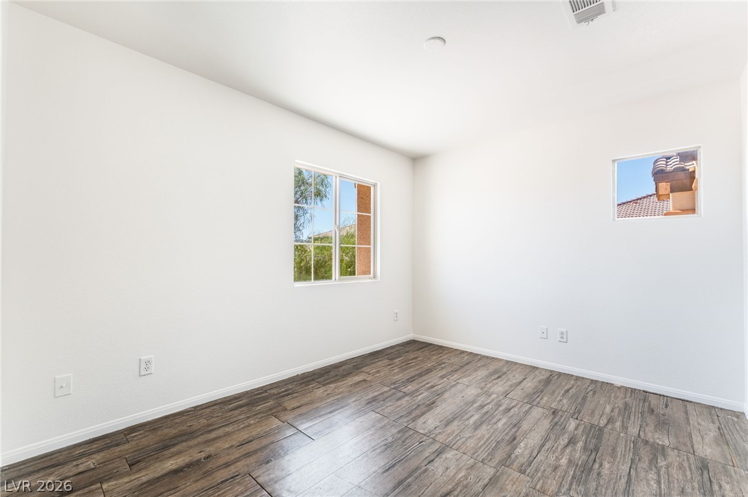 Photo 31 of 40, 7532 Schuders Avenue