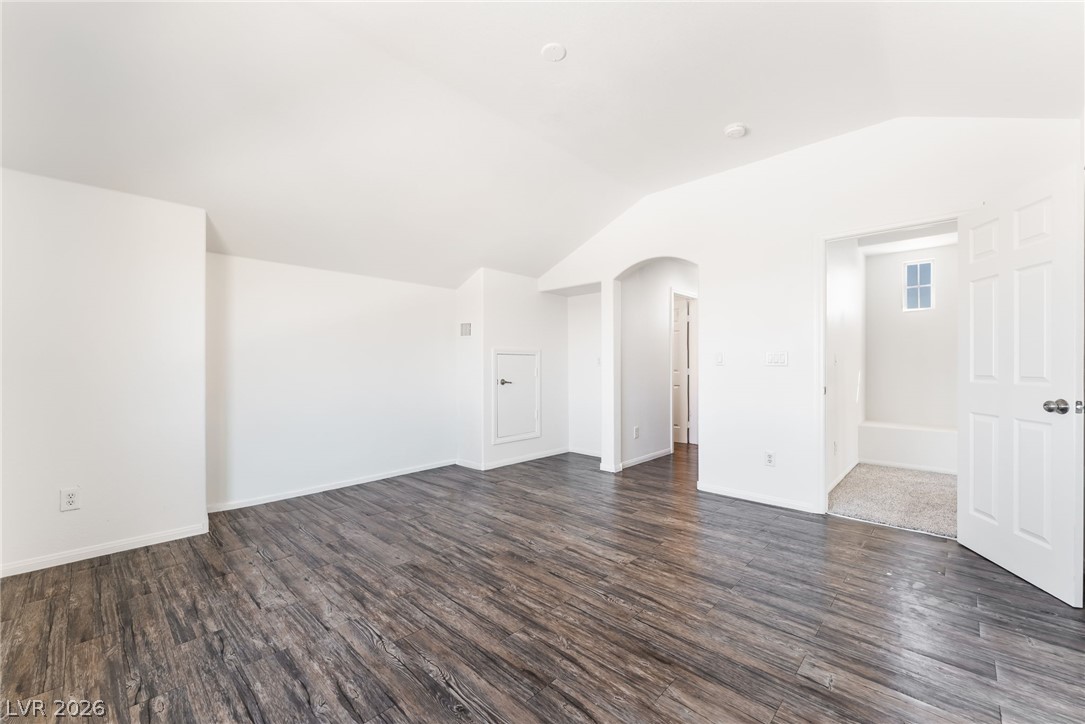 Photo 34 of 40, 7532 Schuders Avenue
