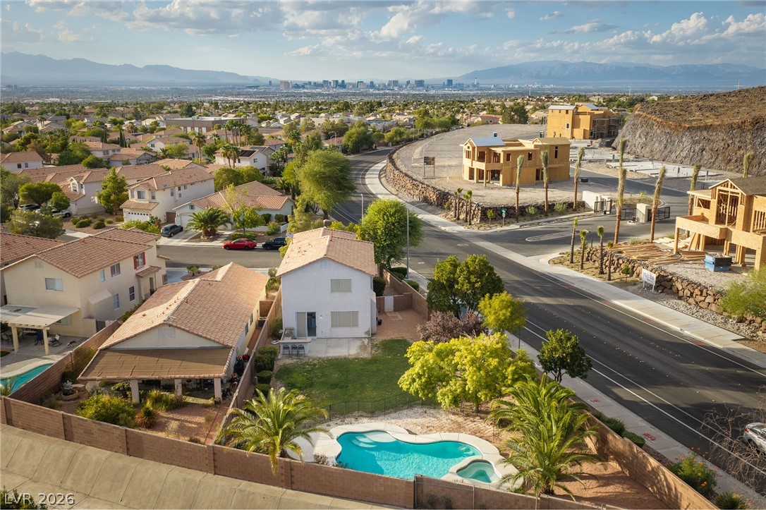 Photo 4 of 2381 Predera Avenue