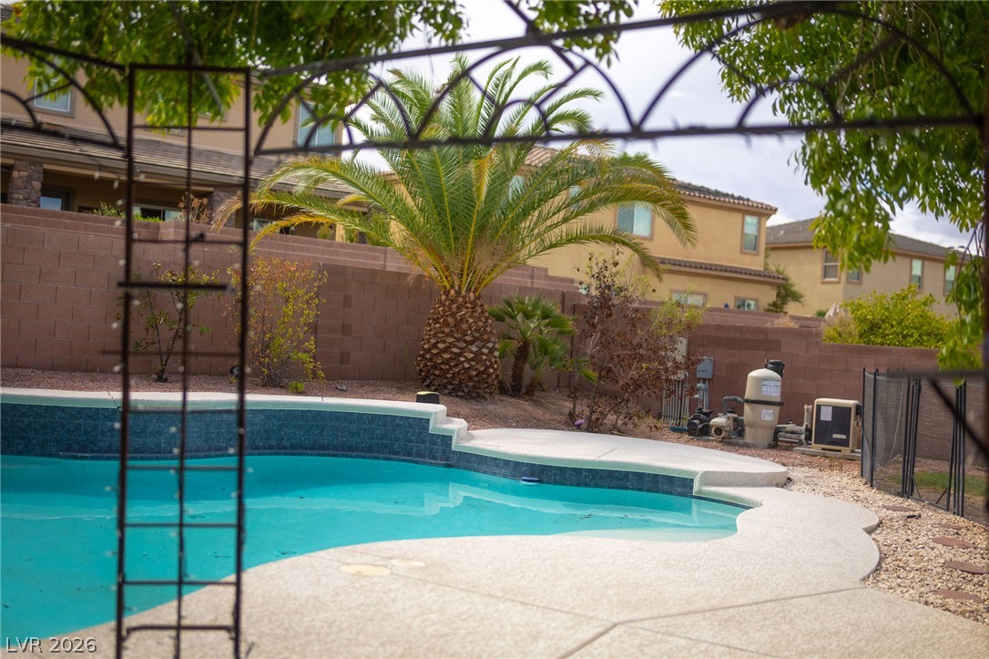 Photo 77 of 83, 2381 Predera Avenue