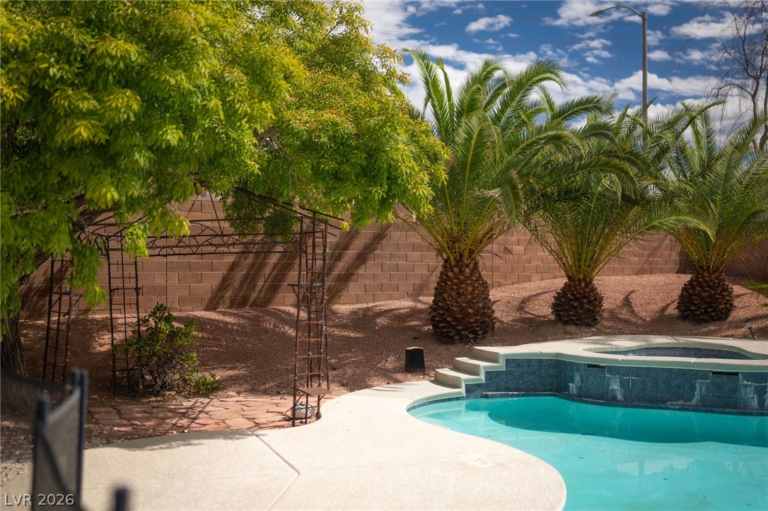 Photo 78 of 83, 2381 Predera Avenue