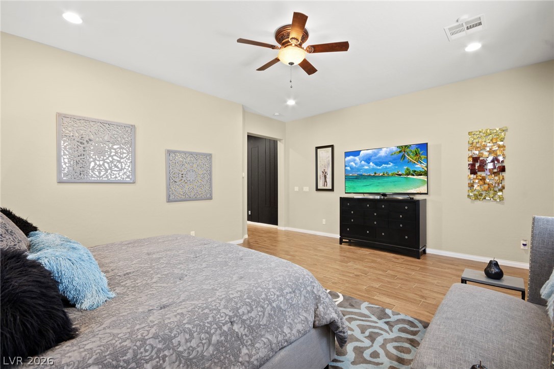 Photo 18 of 56, 5523 Kyle Peak Court