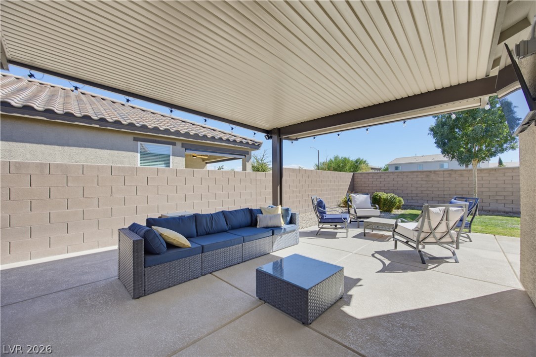 Photo 4 of 1639 Deep Valley Avenue