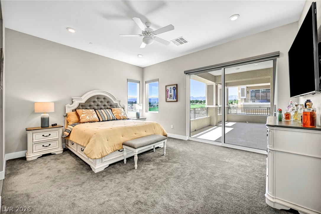 Photo 31 of 89, 9125 Las Manaitas Avenue #302