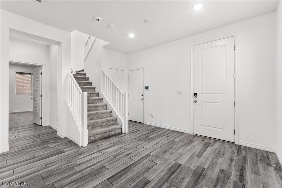Photo 19 of 75, 186 Viento Ridge Street