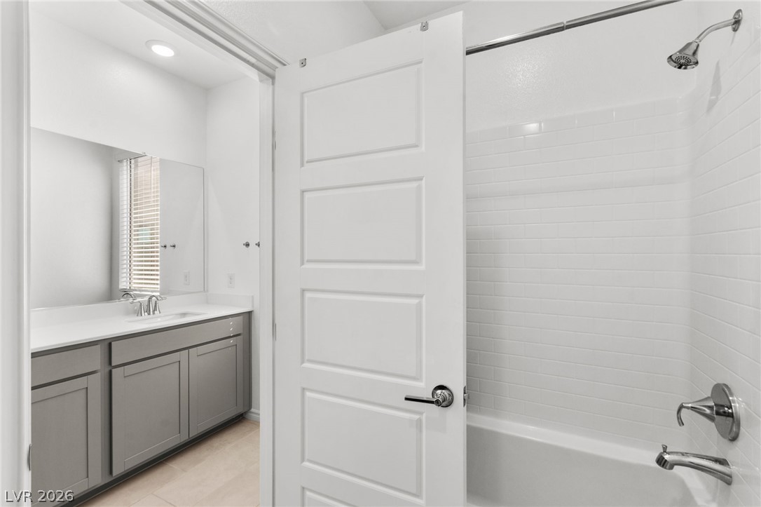 Photo 52 of 75, 186 Viento Ridge Street