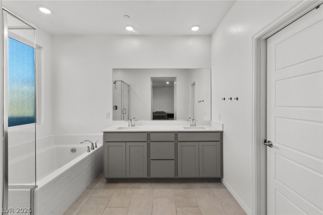Photo 45 of 75, 186 Viento Ridge Street
