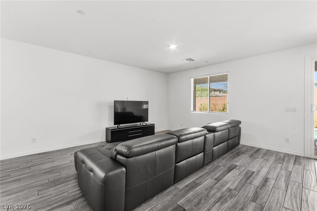 Photo 13 of 75, 186 Viento Ridge Street