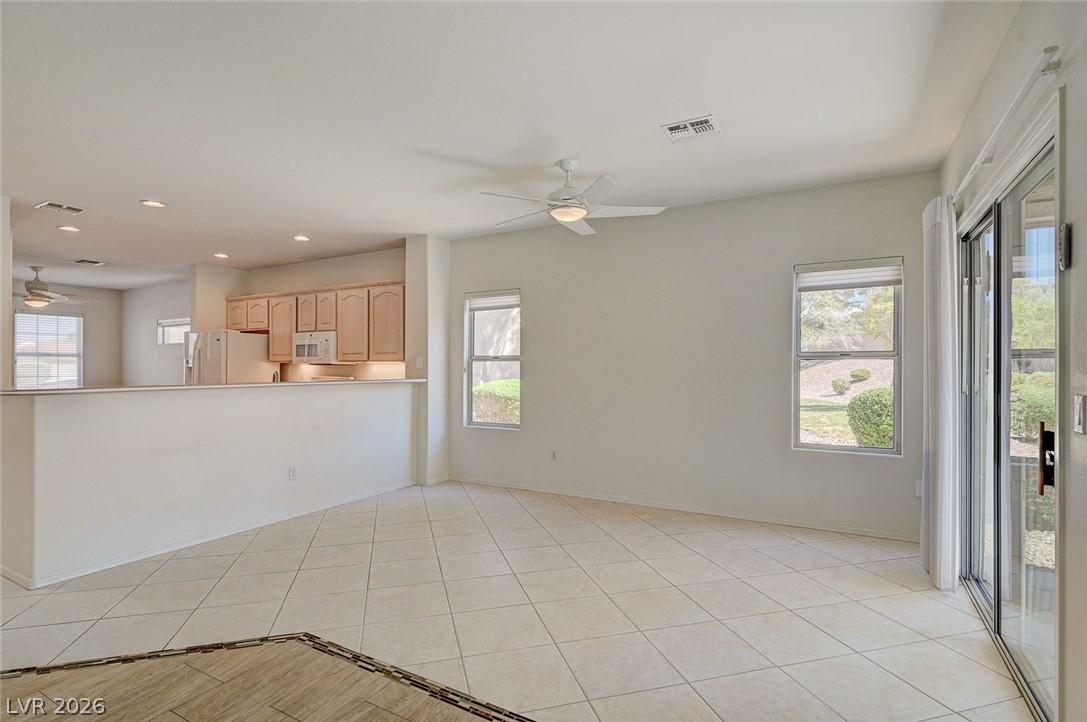 Photo 15 of 74, 2529 Springville Way