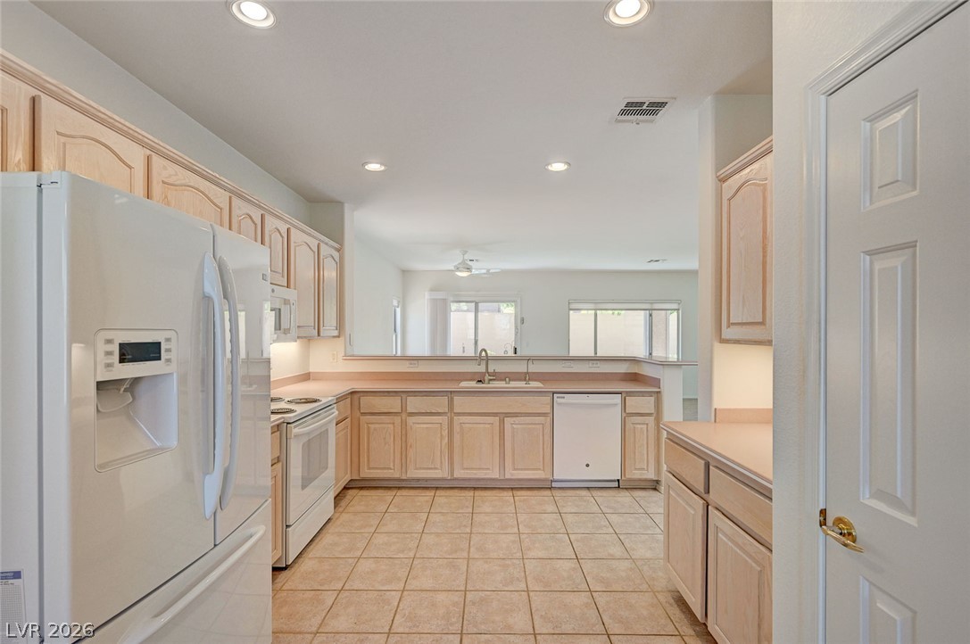 Photo 27 of 74, 2529 Springville Way