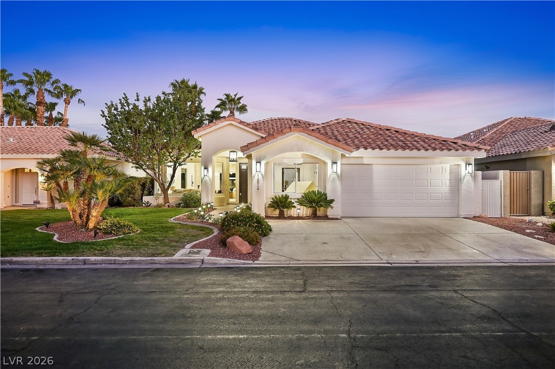 1612 Hidden Spring Drive, Las Vegas 89117