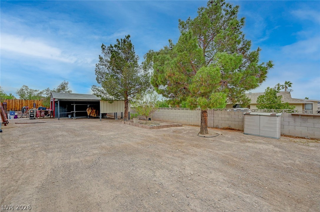 Photo 63 of 89, 120 W Middleton Drive