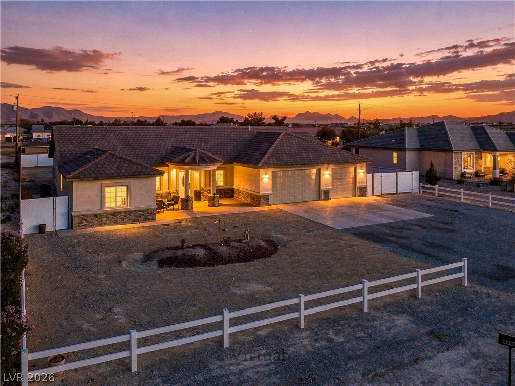 3040 S Spy Glass Avenue, Pahrump 89048