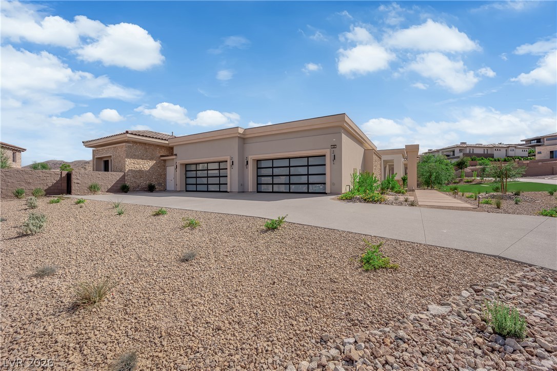 Photo 4 of 20 Olympia Canyon Way