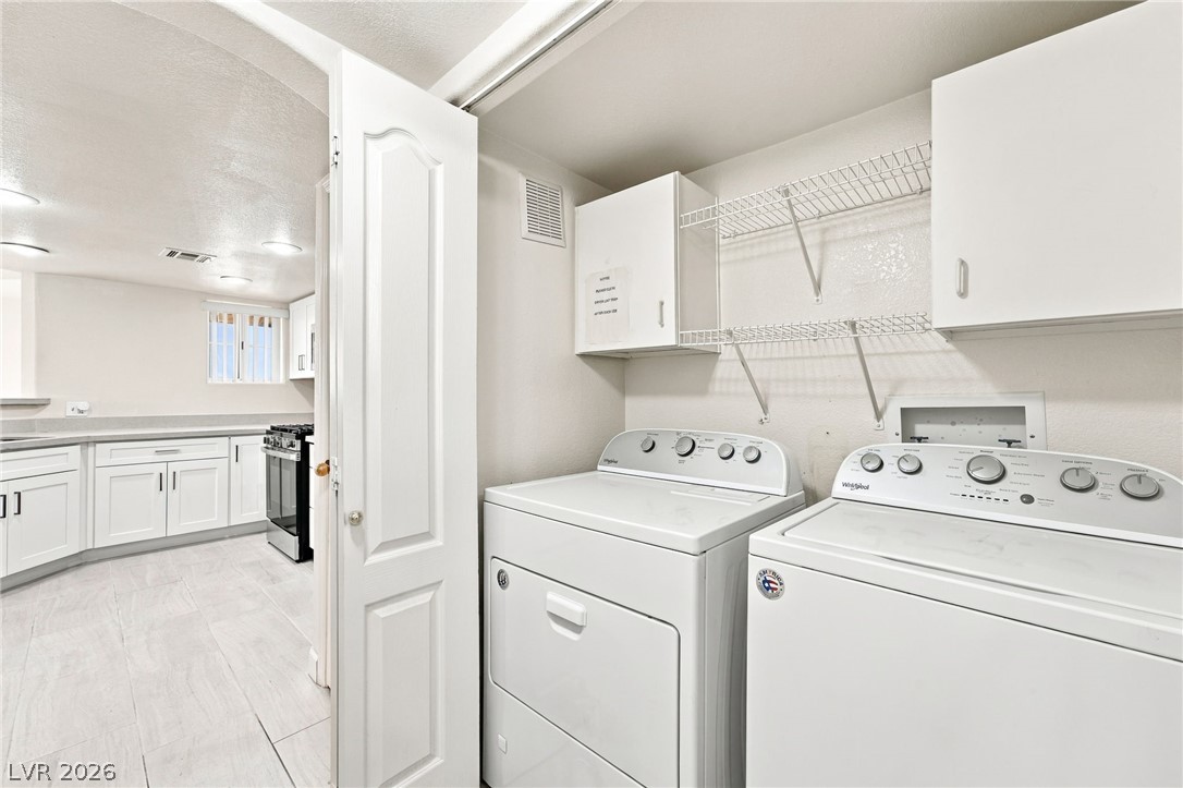 Photo 25 of 34, 7400 W Flamingo Road #2013