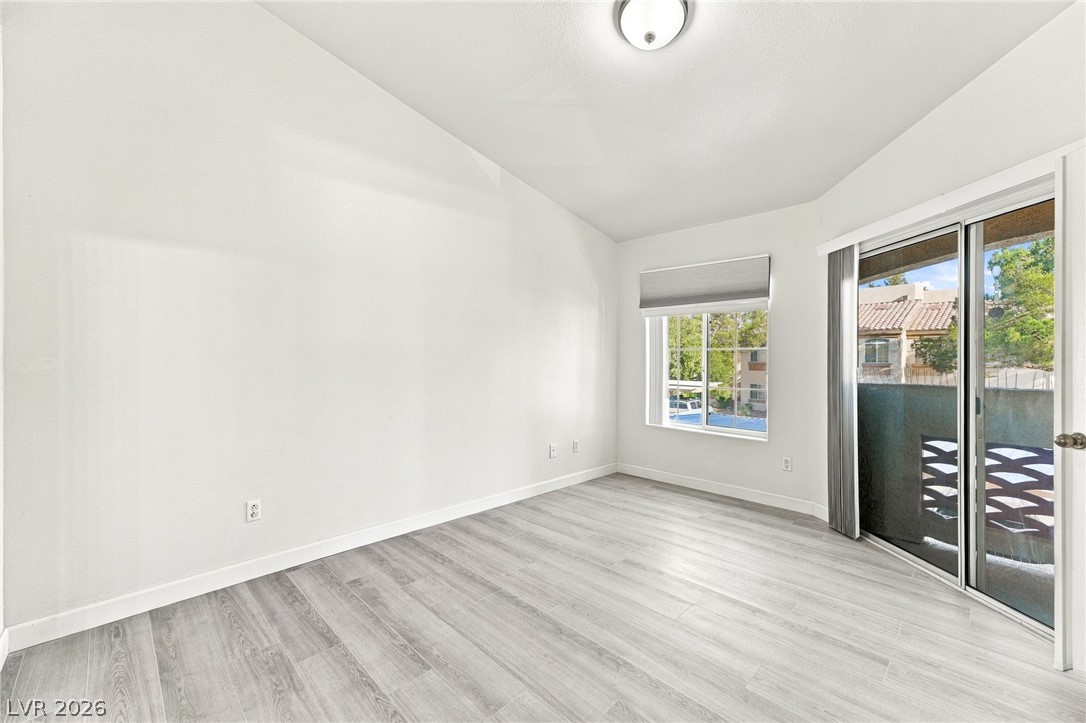 Photo 15 of 34, 7400 W Flamingo Road #2013