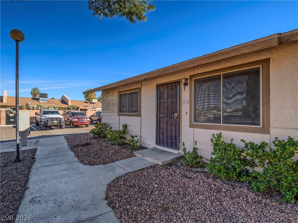 372 Linn Lane, Las Vegas 89110