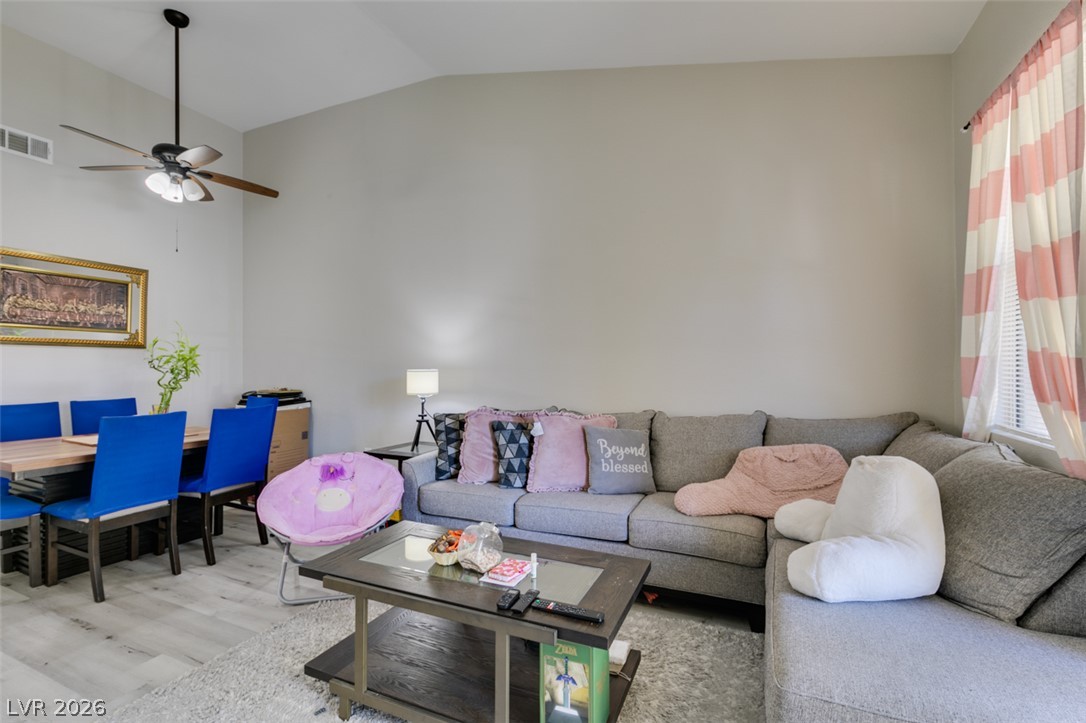 Photo 32 of 40, 5155 W Tropicana Avenue #2081