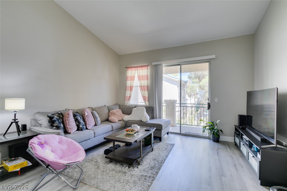 Photo 35 of 40, 5155 W Tropicana Avenue #2081