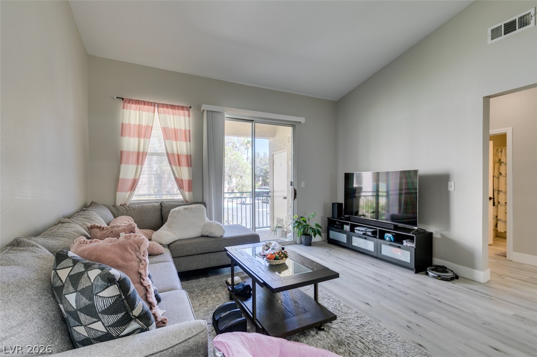 Photo 37 of 40, 5155 W Tropicana Avenue #2081