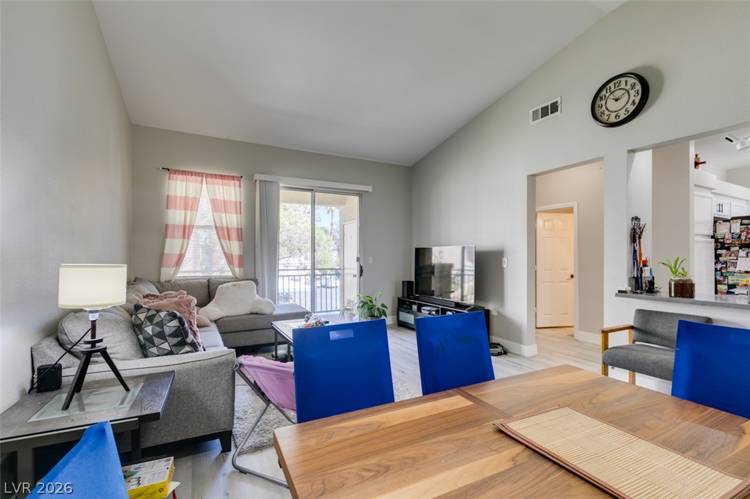 Photo 38 of 40, 5155 W Tropicana Avenue #2081