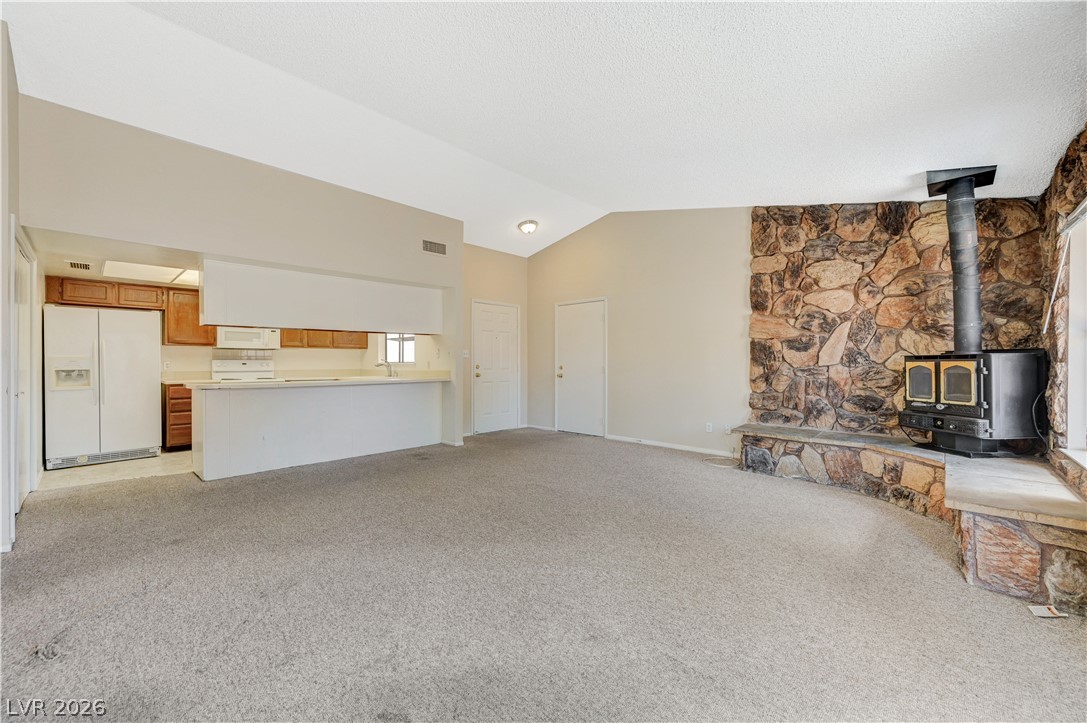 Photo 7 of 31, 2856 Belleza Lane