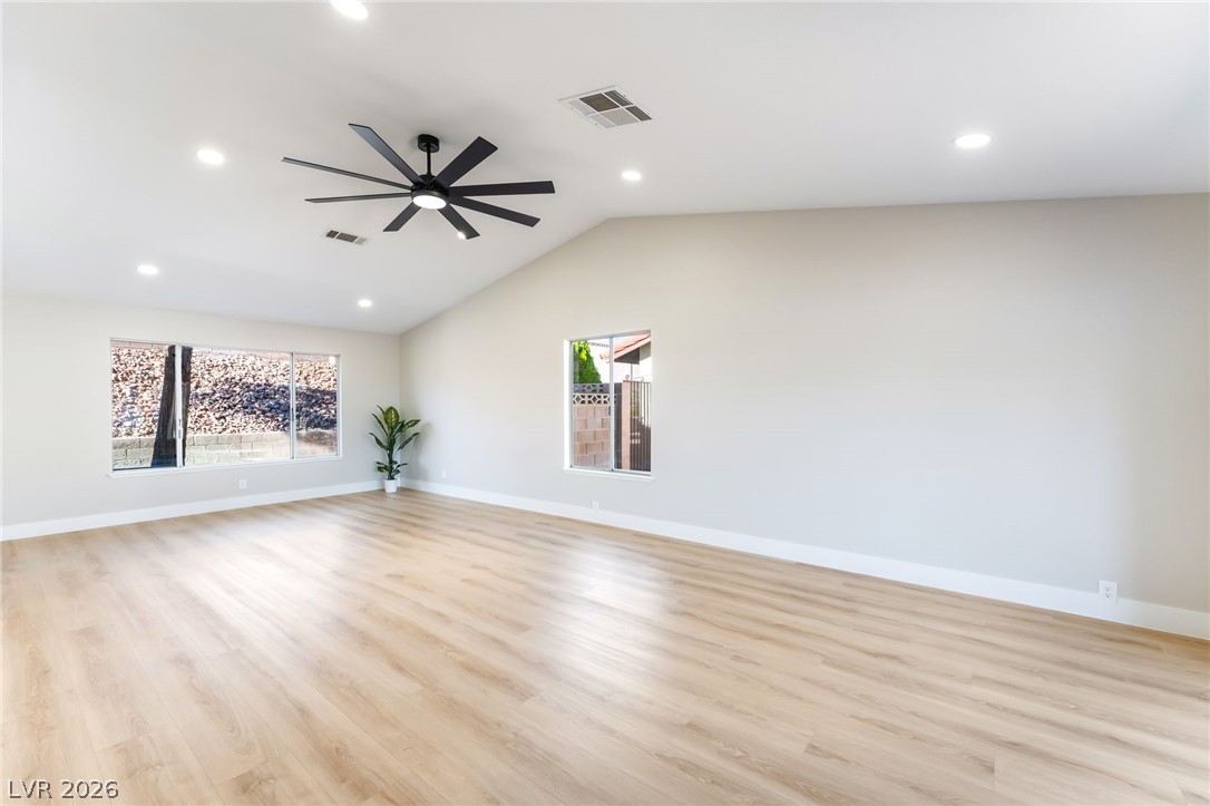 Photo 4 of 1517 Kirby Drive