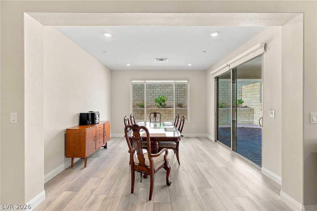 Photo 17 of 43, 10984 Harlowe Grove Court