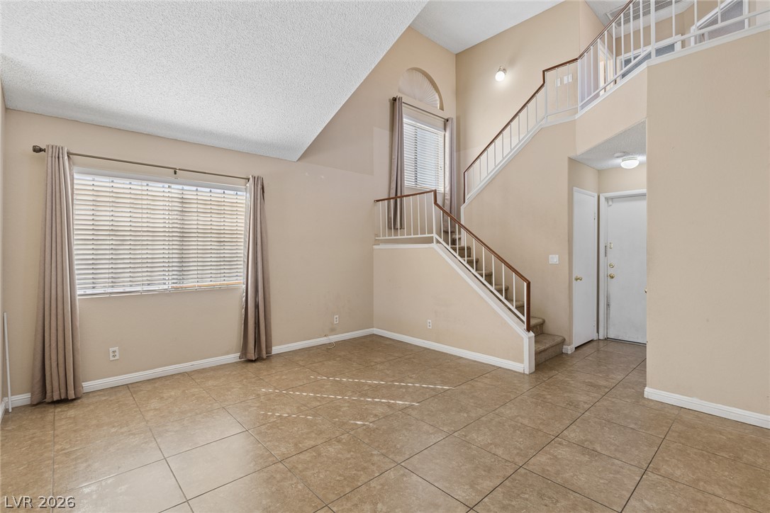 Photo 6 of 36, 7413 Winter Garden Court
