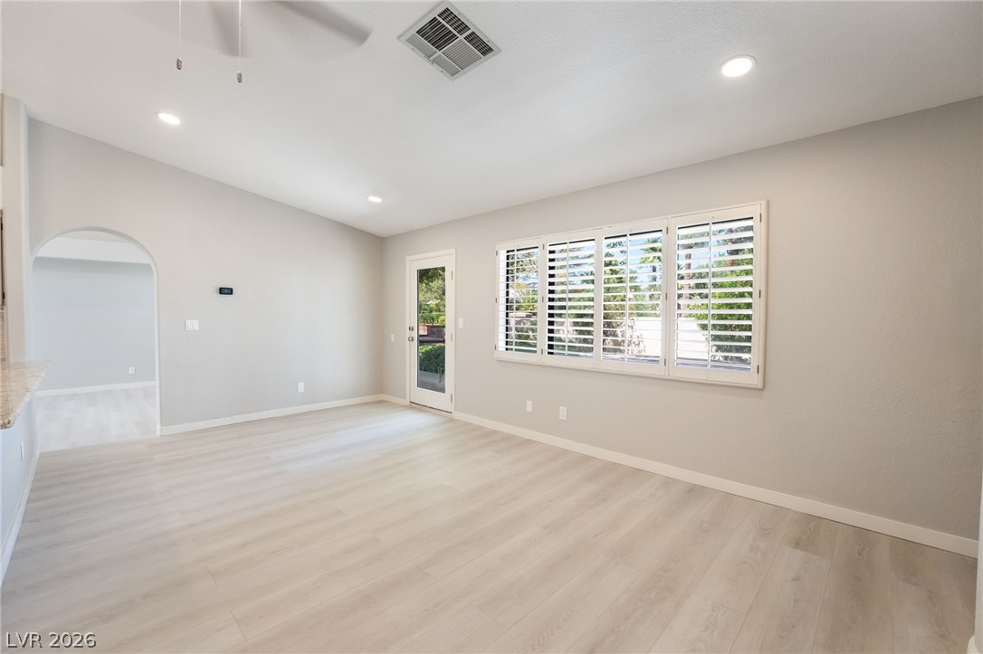 Photo 20 of 61, 2433 Chatfield Drive