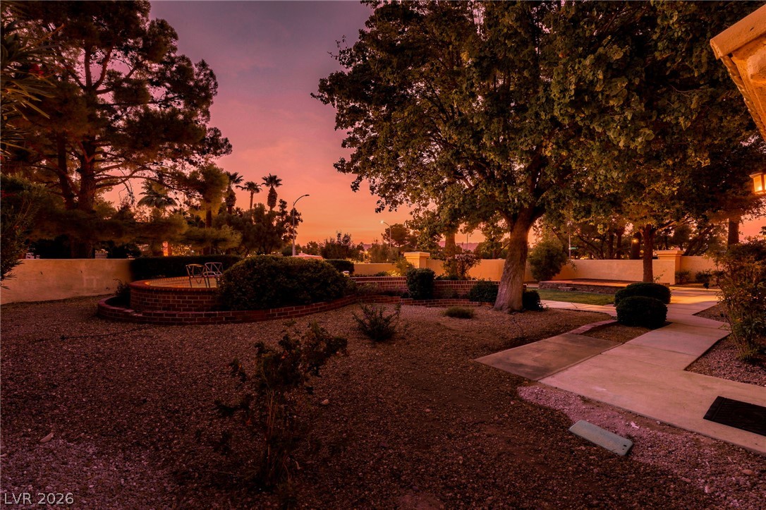 Photo 3 of 2433 Chatfield Drive