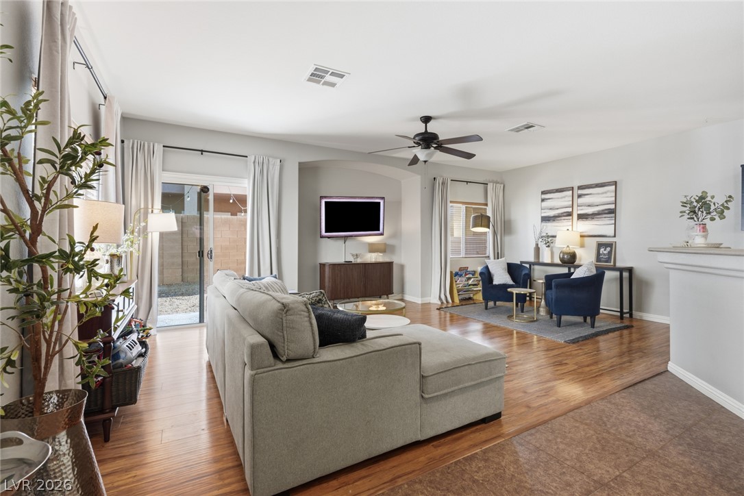 Photo 3 of 8789 Horizon Wind Avenue #103