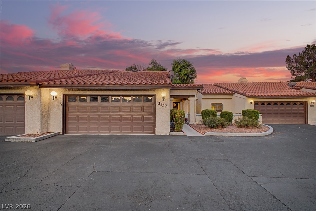 3127 La Mancha Way, Henderson 89014