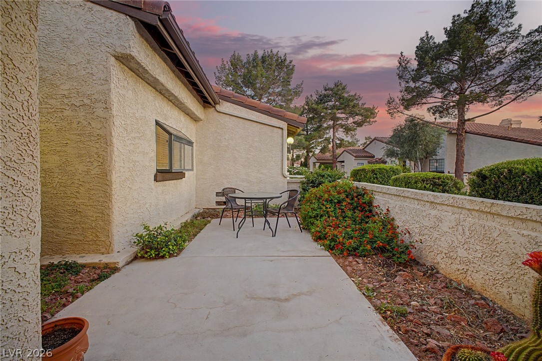 Photo 9 of 67, 3127 La Mancha Way