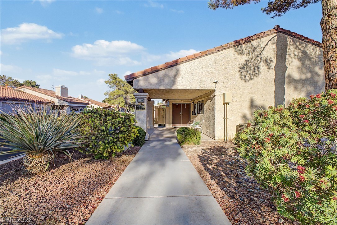 Photo 56 of 67, 3127 La Mancha Way