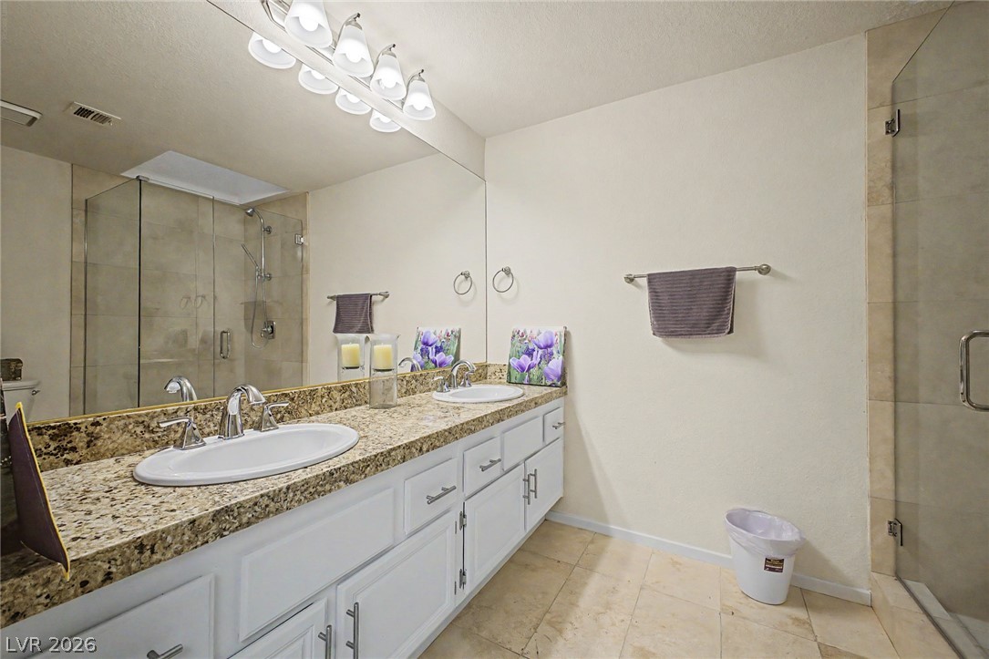 Photo 32 of 67, 3127 La Mancha Way