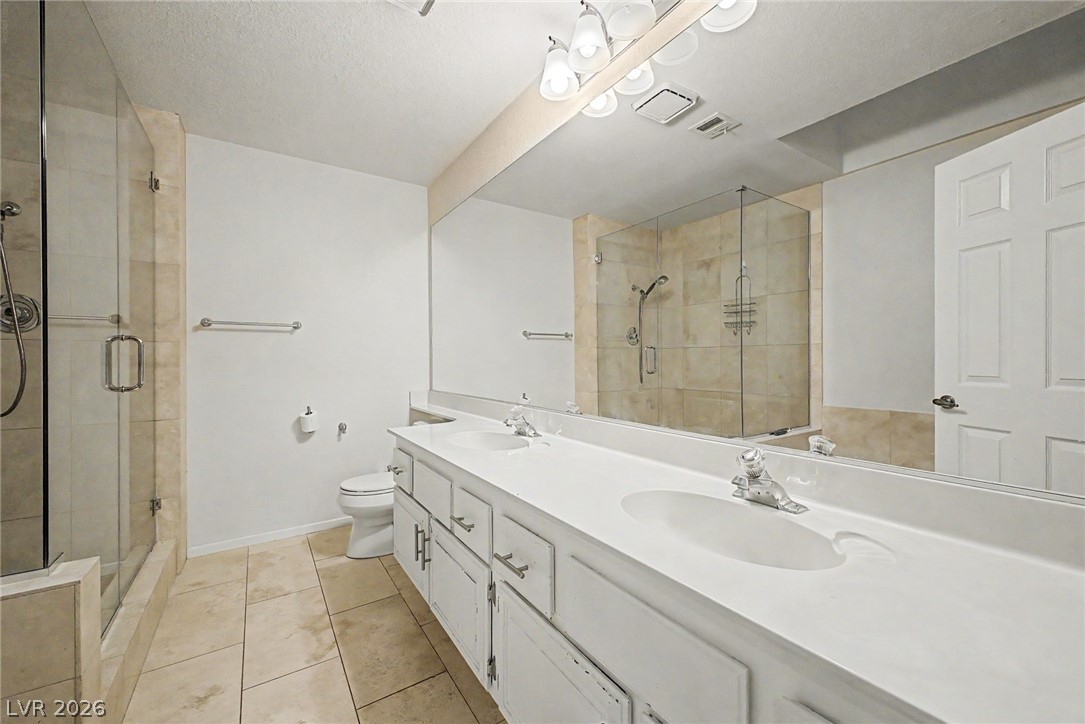 Photo 42 of 67, 3127 La Mancha Way