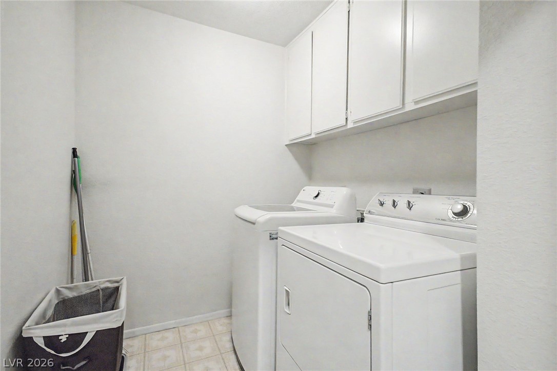 Photo 44 of 67, 3127 La Mancha Way